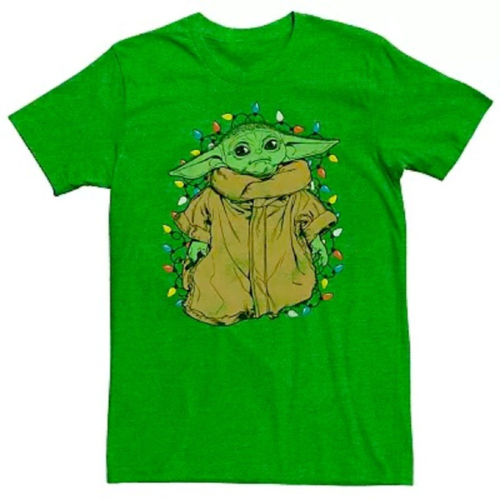 Men’s medium baby Yoda Christmas tee